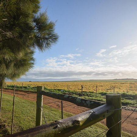Oorvloed Guesthouse Swellendam Buitenkant foto
