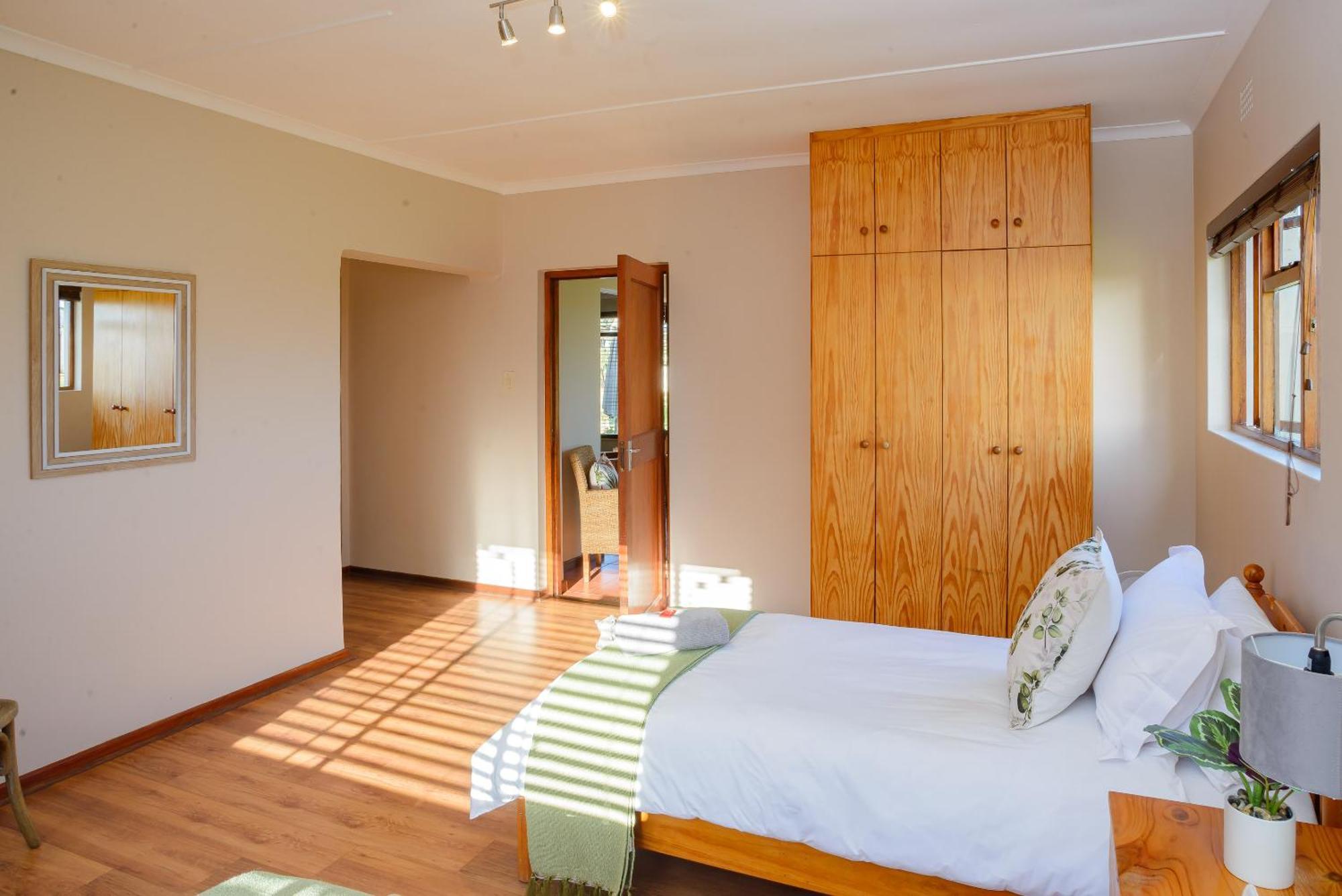 Oorvloed Guesthouse Swellendam Buitenkant foto